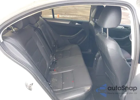 2013 Volkswagen Jetta 2.0L Tdi from USA, damaged, VIN 3VWLL7AJ3DM418377